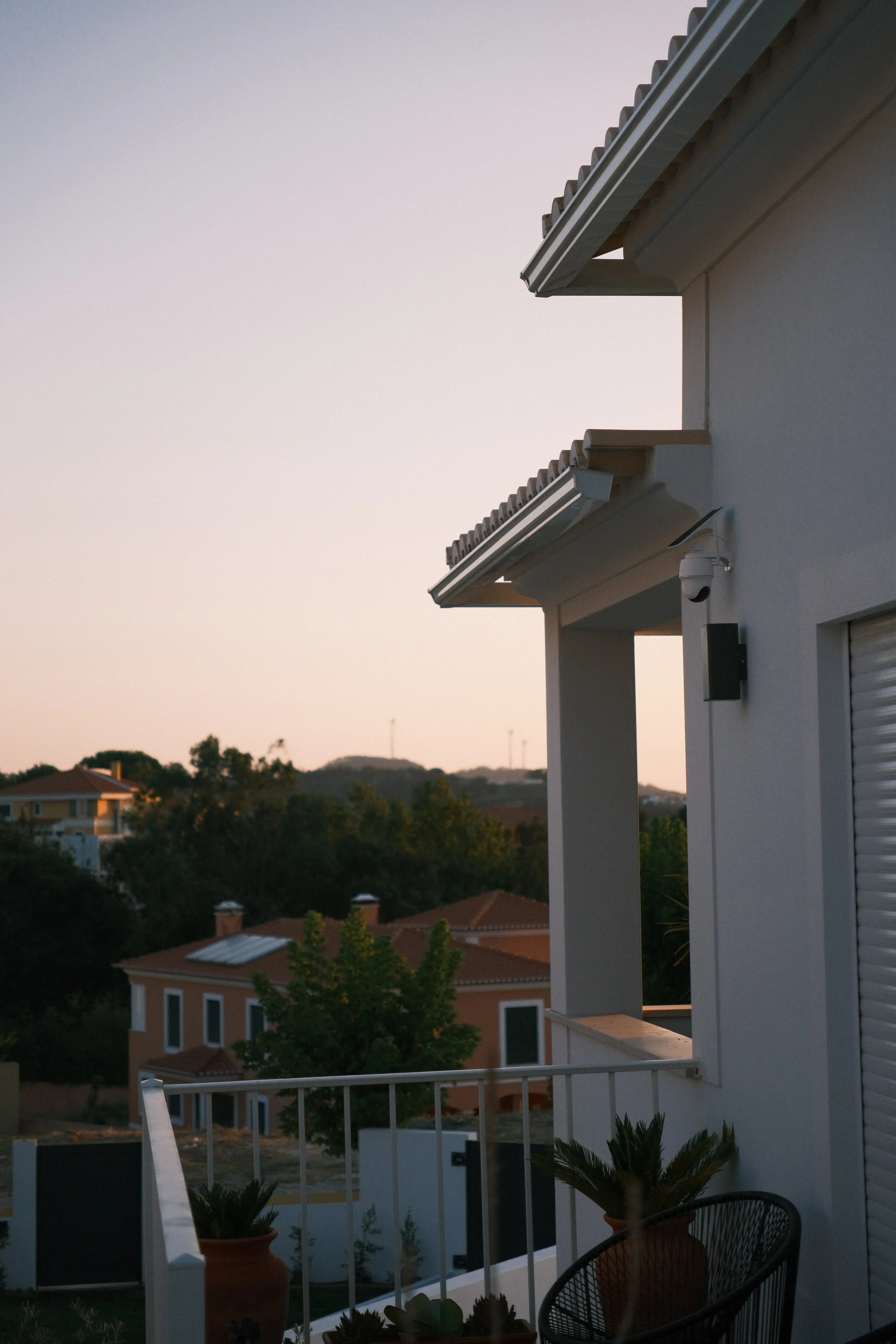 Câmara exterior na varanda da moradia